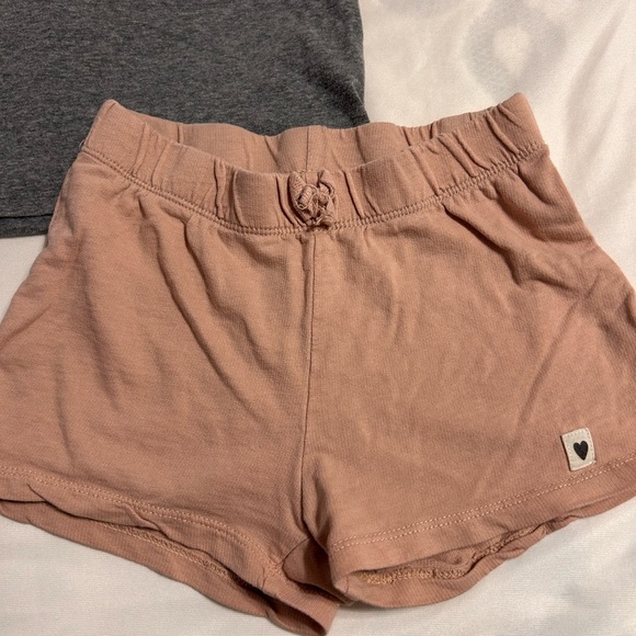 H&M Peach Shorts with Gray Accent - Picture 2 of 7